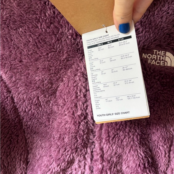 The North Face Kids Purple Puffer Jacket - Picture 4 of 7